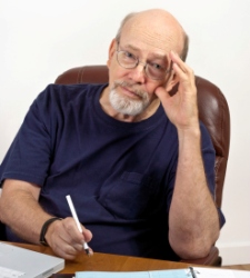 parado-senior.jpg