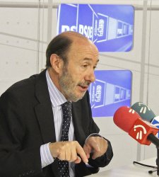 rubalcaba-radioeuskadi.jpg