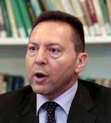 yannis stournaras