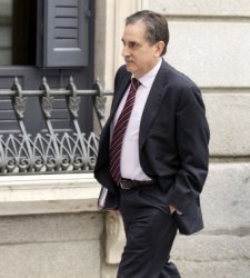 valeriano-gomez-1septiembre.jpg