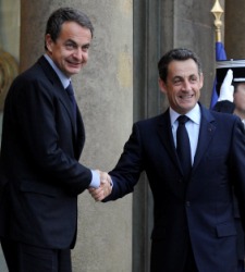 zapatero-sarkozy.jpg