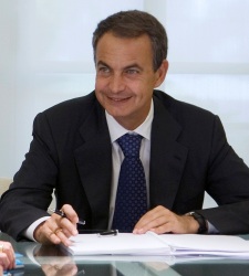 zapatero_cursopolitico.jpg