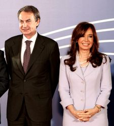 zapatero_kirchner.jpg