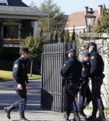 ruis-mateos-casa-policia.jpg