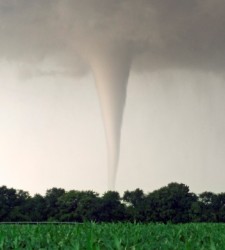 tornado2.jpg