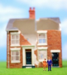 Vivienda-rota-matrimonio.jpg
