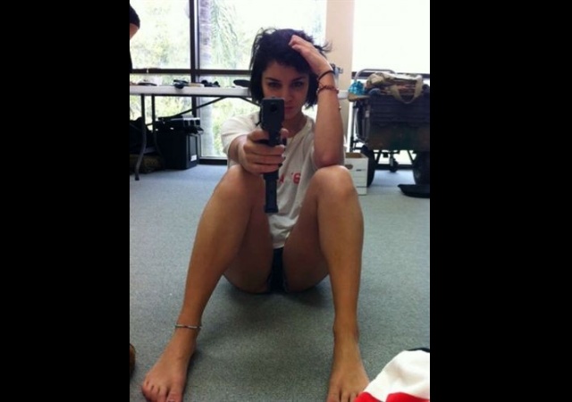 VANESSA-hudgens-afcebook.jpg