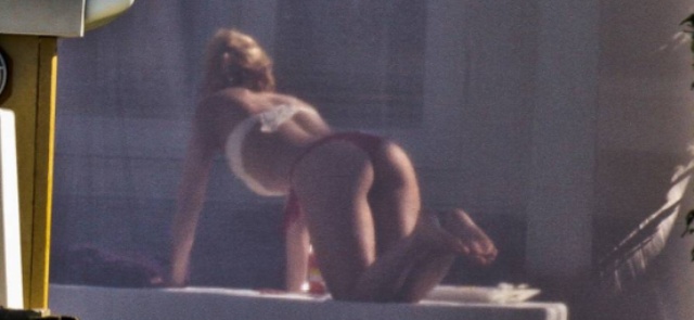 shakira-tanga.jpg