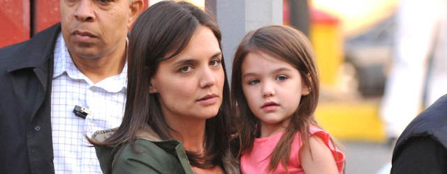 KatieHolmes-hija.jpg
