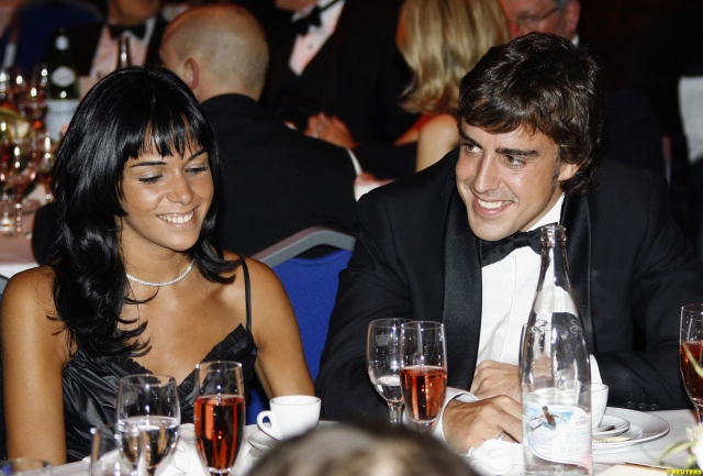 Fernado Alonso y Raquel del Rosario se separan