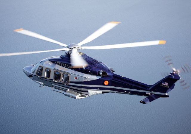helicoptero-lagarfeld.jpg