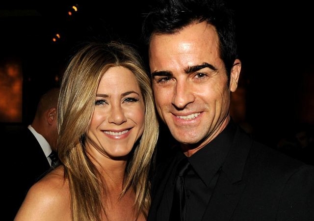 jenniferaniston-theroux.jpg