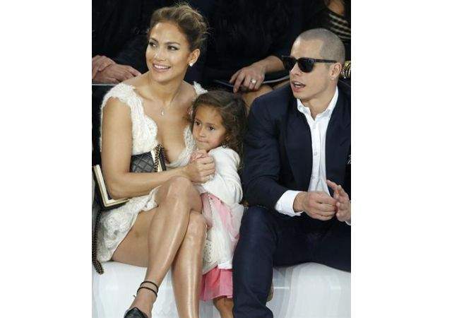 jlo-casper-desfileparis.jpg