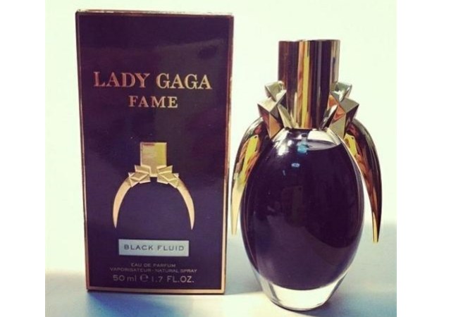 ladygaga-perfume.jpg