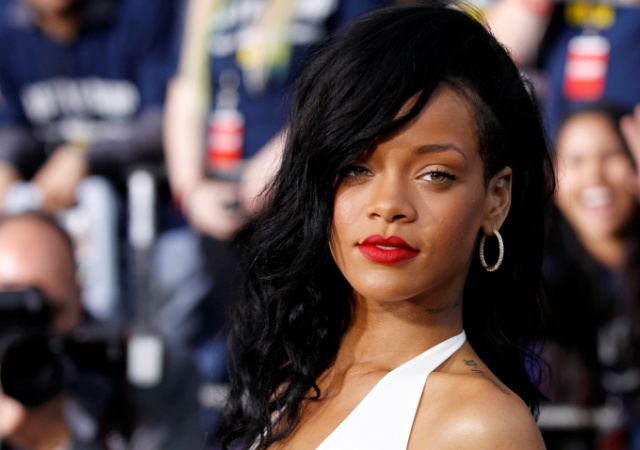 rihannaportada1.jpg