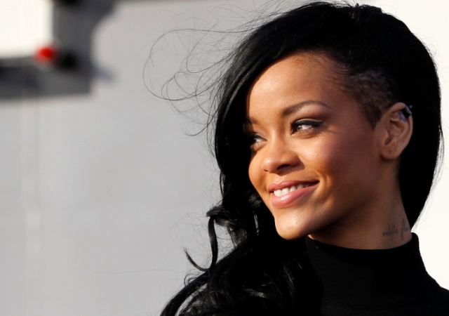 rihannasesincera.jpg