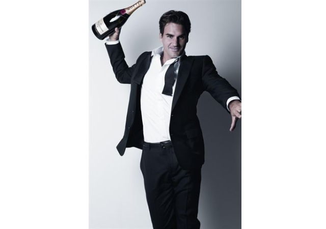 rogerfederer-moet.png
