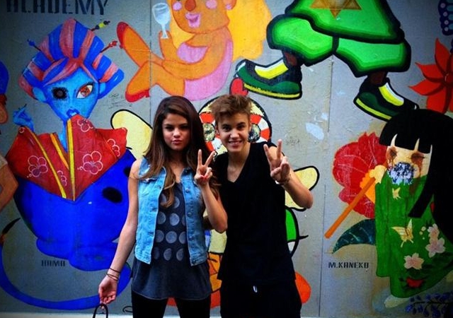 selenagomez-justinbieber-japon.jpg