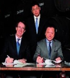 gonzalezbyasssanbruno.jpg
