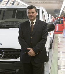 MercedesTito225.bmp