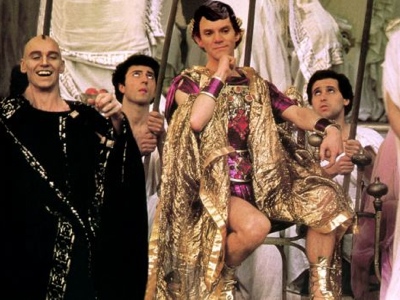 /imag/businessinsider/2011/12/17/even-the-ancient-roman-empire-wasnt-as-unequal-as-america-today.jpg