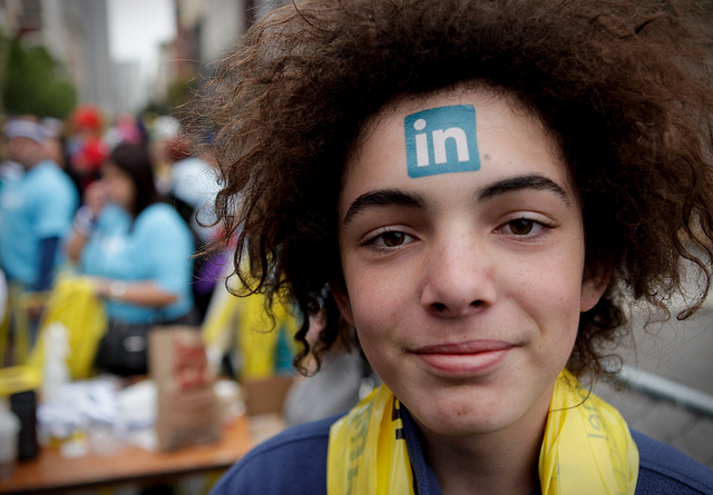/imag/businessinsider/2012/03/02/using-linkedin-youre-twice-as-likely-to-report-id-theft.jpg