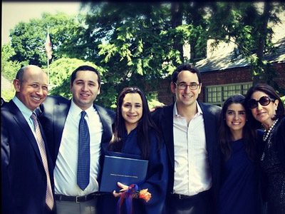 /imag/businessinsider/2012/07/28/hey-look-lloyd-blankfeins-kids-are-on-instagram.jpg