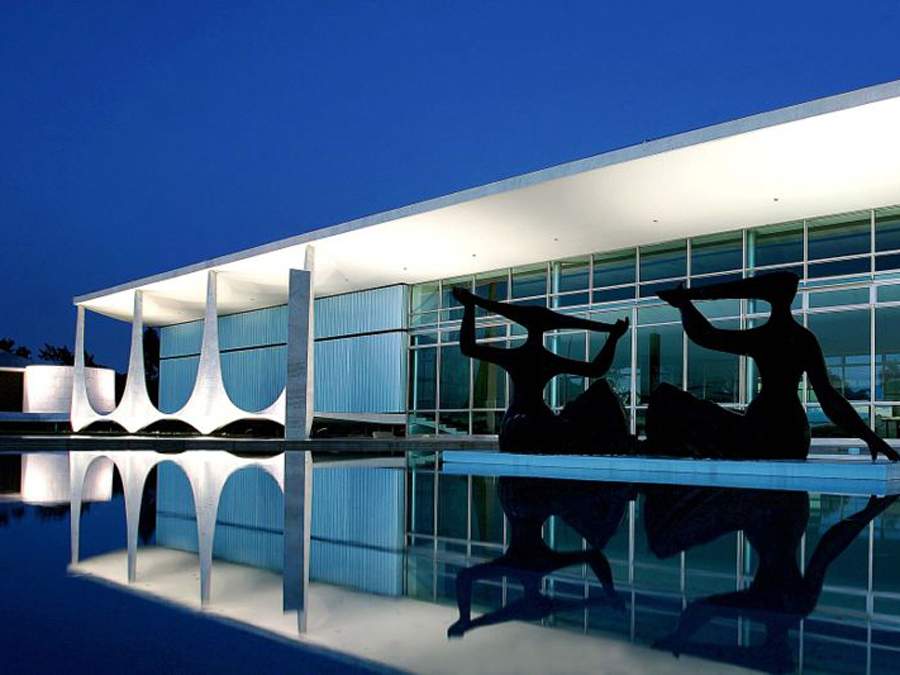 /imag/businessinsider/2012/12/06/the-incredible-modernist-architecture-of-oscar-niemeyer.jpg