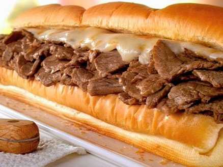/imag/businessinsider/2013/01/05/subway-sandwich-artist-fired-for-threatening-customer-who-wanted-ketchup-on-his-philly-cheesesteak.jpg