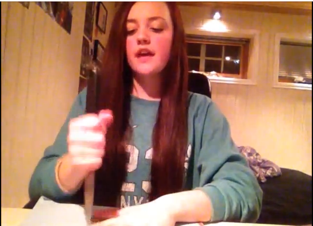 /imag/businessinsider/2013/03/05/theres-a-dangerous-youtube-knife-game-that-kids-are-obsessed-with.jpg