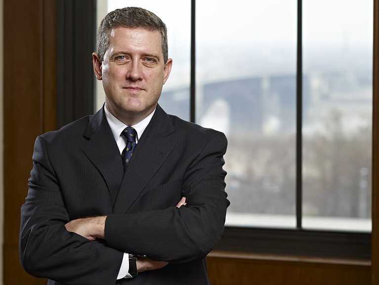 /imag/businessinsider/2013/06/21/fed-president-bullard-ben-bernanke-should-not-have-talked-about-the-taper-timeline.jpg