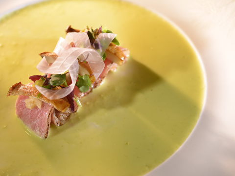 /imag/businessinsider/2013/07/11/13-places-that-are-actually-worth-visiting-during-new-york-restaurant-week.jpg