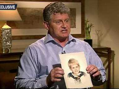 /imag/businessinsider/2013/08/16/edward-snowdens-father-doesnt-trust-his-sons-closest-allies.jpg