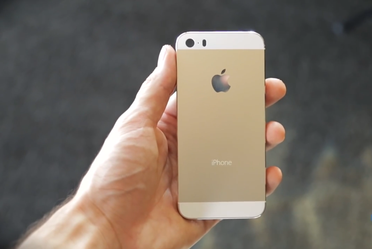 /imag/businessinsider/2013/09/22/heres-the-evidence-that-apples-gold-iphone-shortage-is-actually-deliberate.jpg