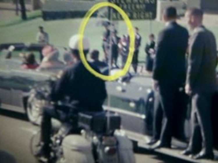 /imag/businessinsider/2013/11/21/this-short-umbrella-man-documentary-about-jfks-assassination-will-make-you-rethink-all-sorts-of-conspiracy-theories.jpg