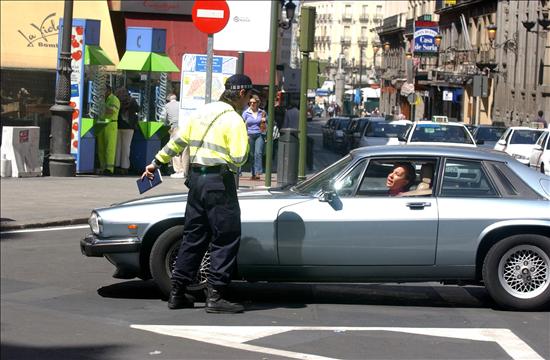 /imag/efe/2010/12/30/20101230-3557951w.jpg