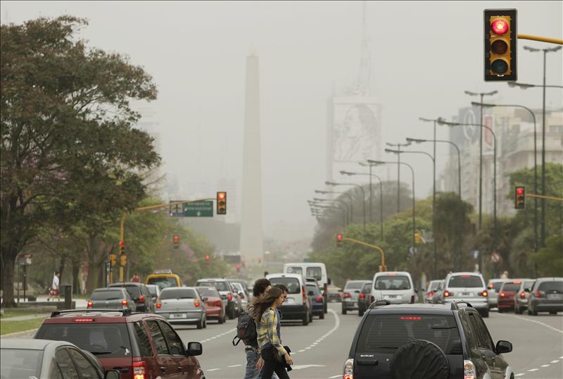 /imag/efe/2011/10/18/20111018-4134073w.jpg