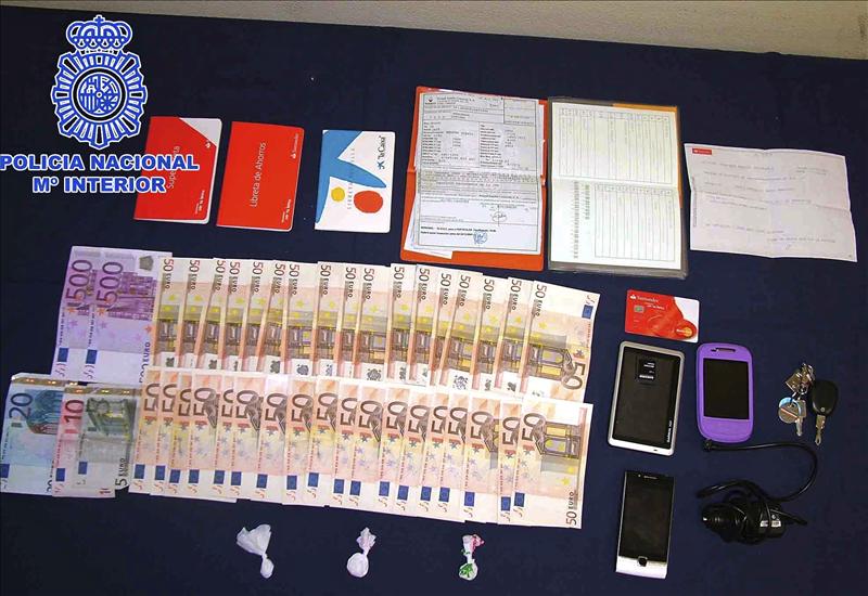 /imag/efe/2011/10/22/20111022-4145115w.jpg