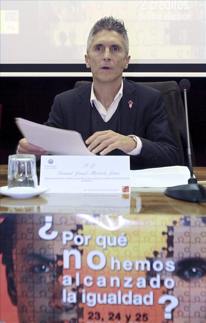 /imag/efe/2011/12/30/20111230-4283678w.jpg