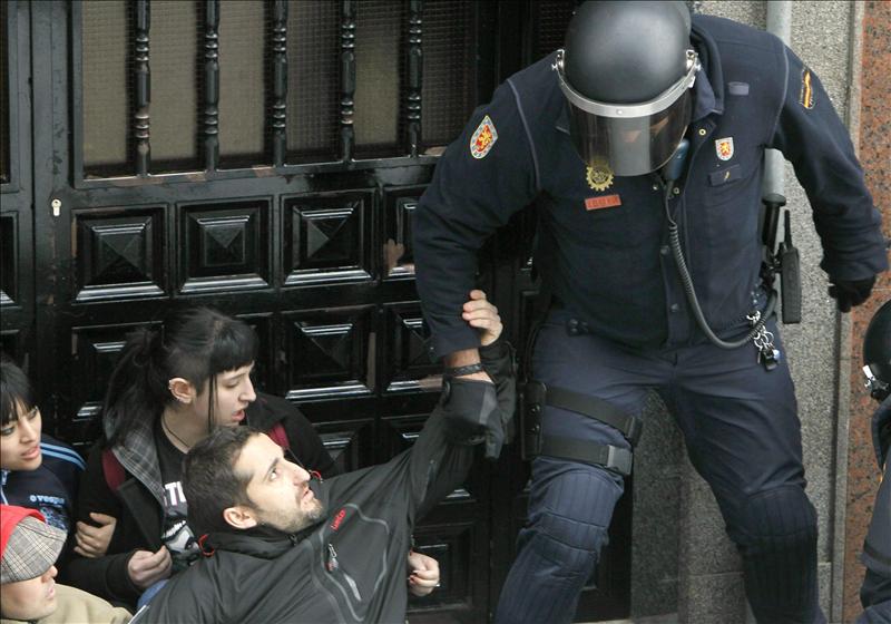 /imag/efe/2012/02/09/20120209-4364887w.jpg