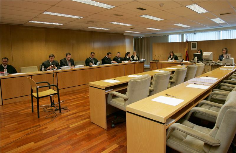 /imag/efe/2012/02/20/20120220-4389438w.jpg