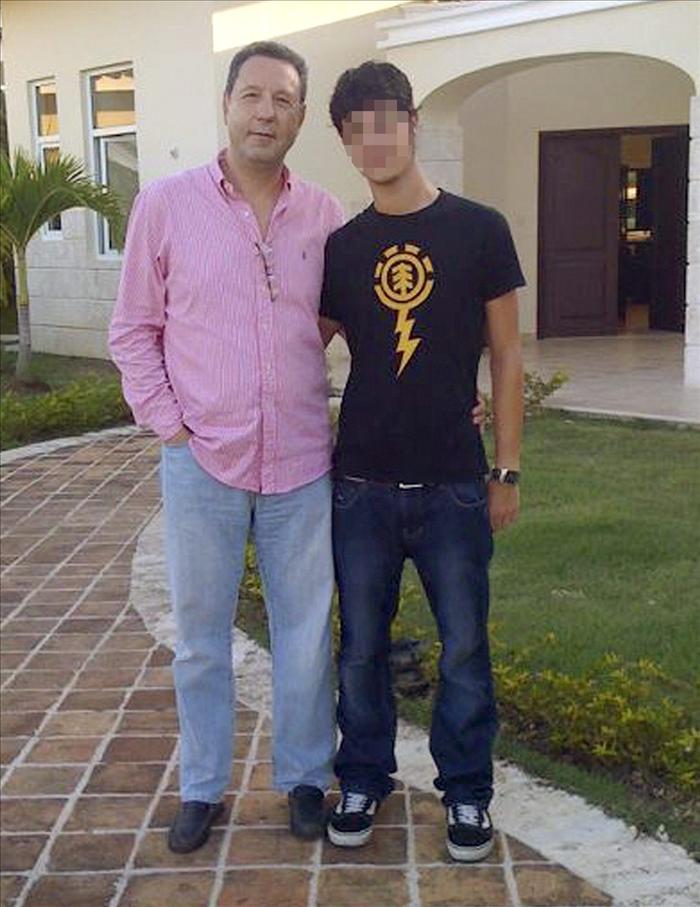 /imag/efe/2012/04/08/20120408-4492431w.jpg