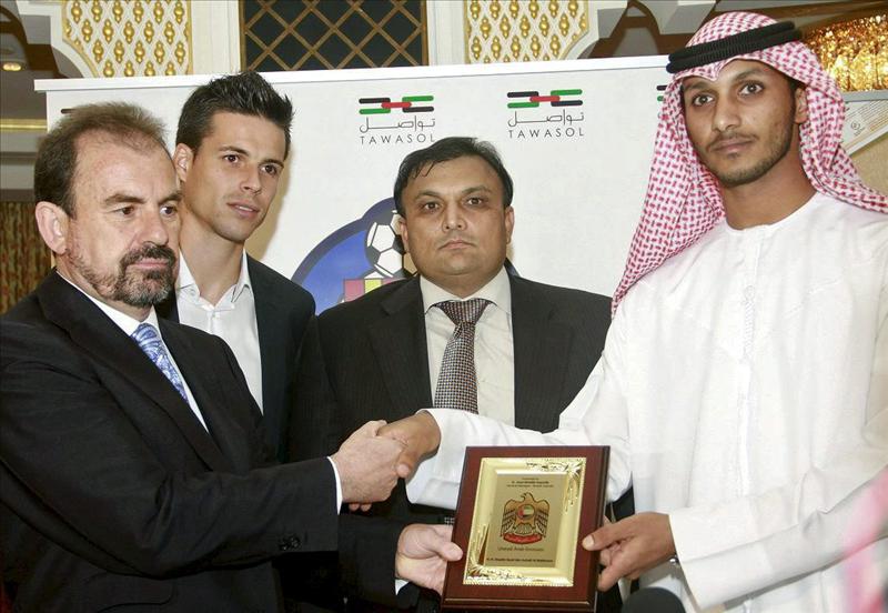 /imag/efe/2012/06/27/20120627-4666394w.jpg