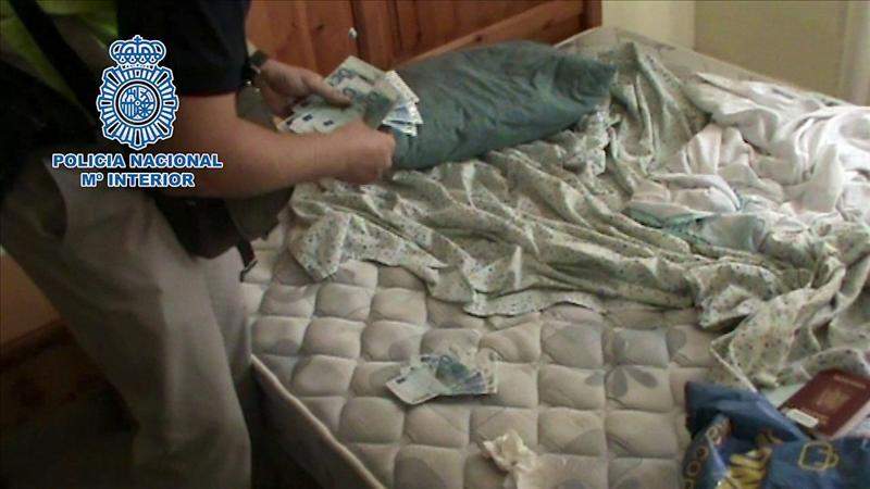 /imag/efe/2012/10/14/20121014-4882732w.jpg
