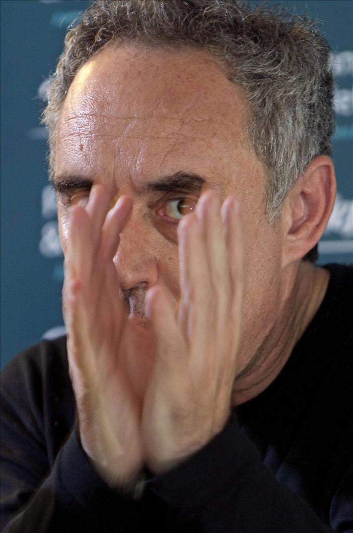 /imag/efe/2012/10/18/20121018-4891676w.jpg