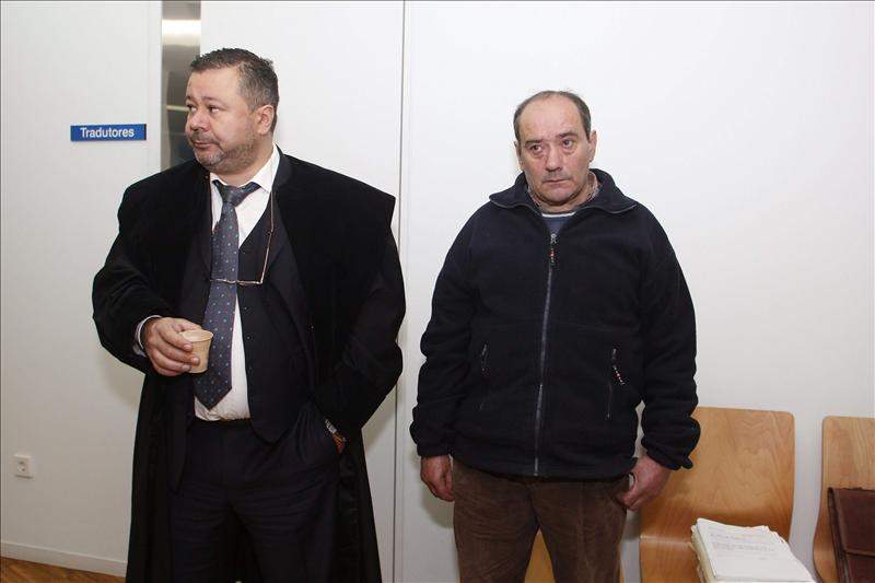 /imag/efe/2012/12/07/20121207-4993070w.jpg