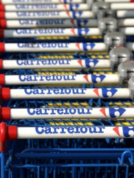 carrefour-bloomberg.jpg