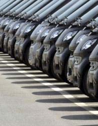 coches-fila.jpg