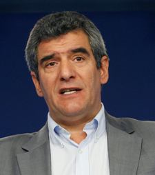 juliovillarrubiaint.jpg