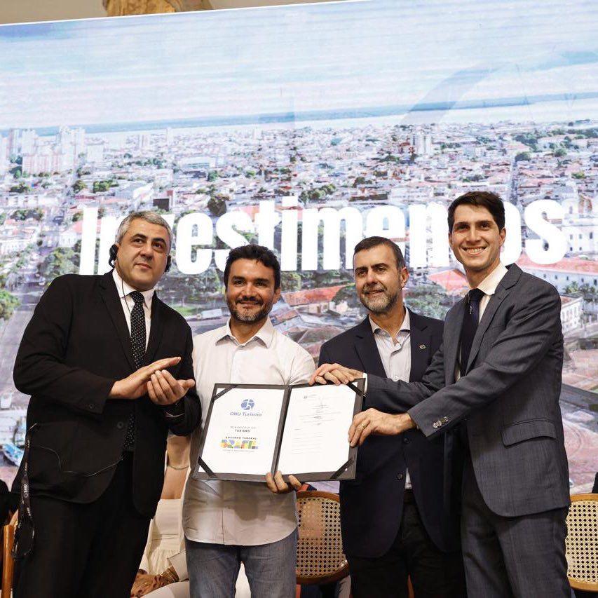 El secretario general de Turismo de la ONU, Zurab Pololikashvili, celebró la inauguración oficial